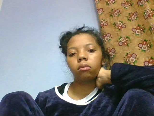 rosah1a live cam on BongaCams
