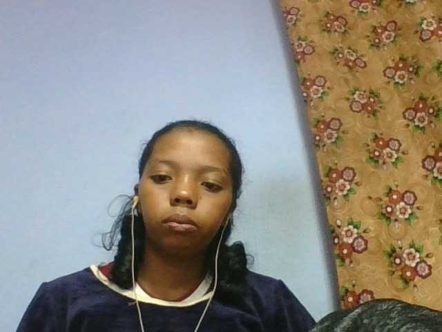 rosah1a live cam on BongaCams