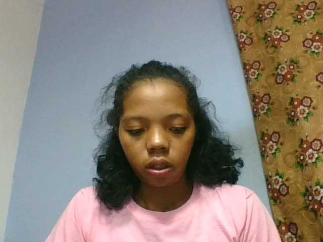 rosah1a live cam on BongaCams