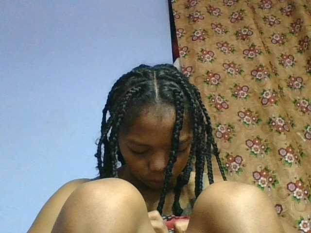 rosah1a live cam on BongaCams