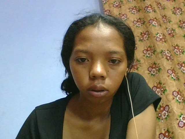 rosah1a live cam on BongaCams
