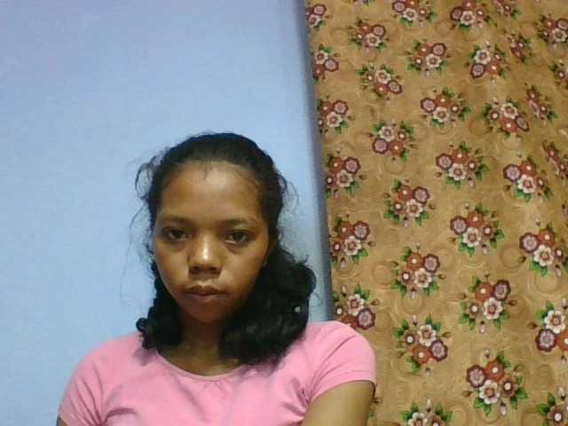 rosah1a live cam on BongaCams