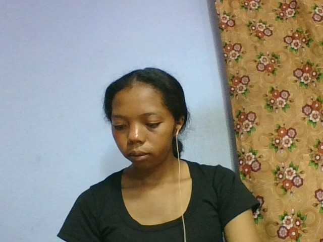 rosah1a live cam on BongaCams
