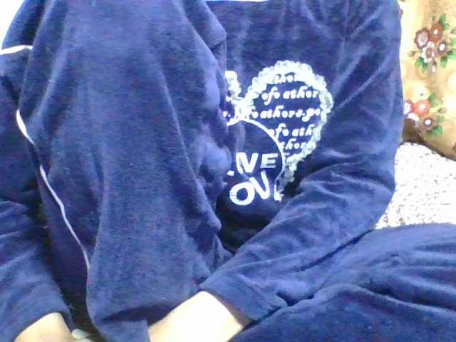 rosah1a live cam on BongaCams