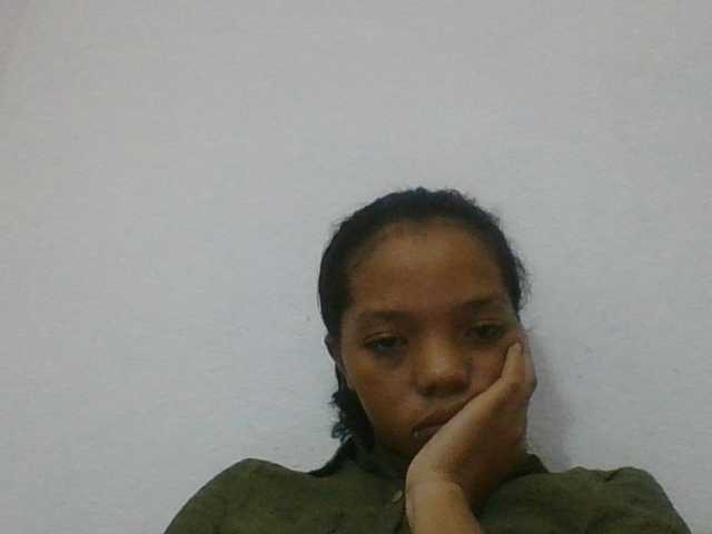 rosah1a live cam on BongaCams