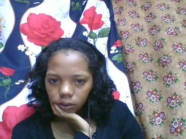 rosah1a live cam on BongaCams