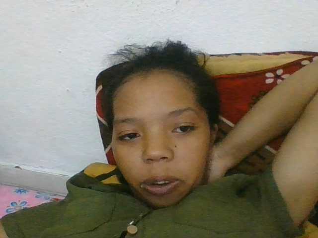 rosah1a live cam on BongaCams