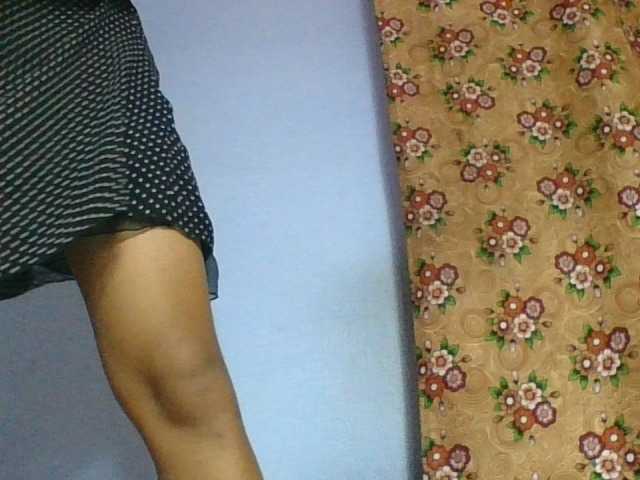 rosah1a live cam on BongaCams
