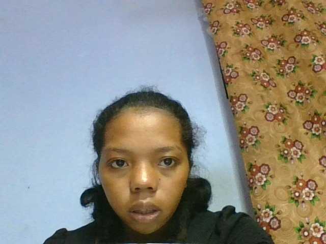 rosah1a live cam on BongaCams