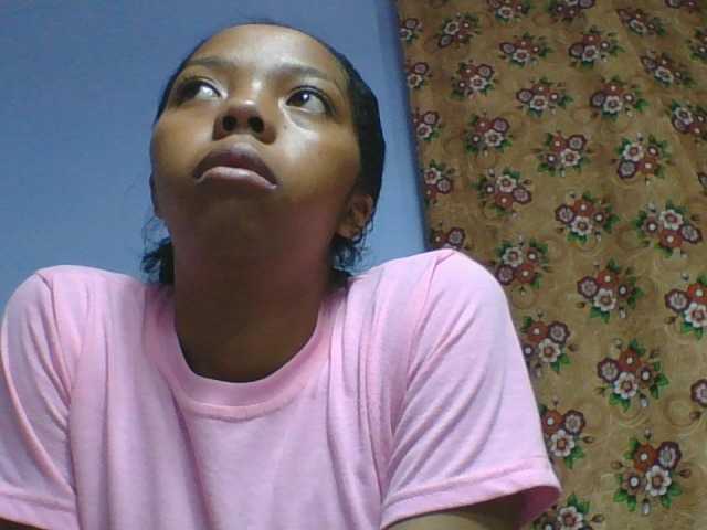 rosah1a live cam on BongaCams