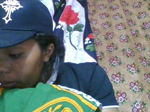 rosah1a live cam on BongaCams