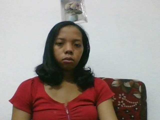 rosah1a live cam on BongaCams