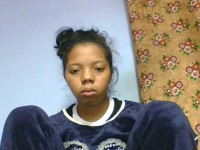 rosah1a live cam on BongaCams