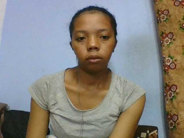 rosah1a live cam on BongaCams