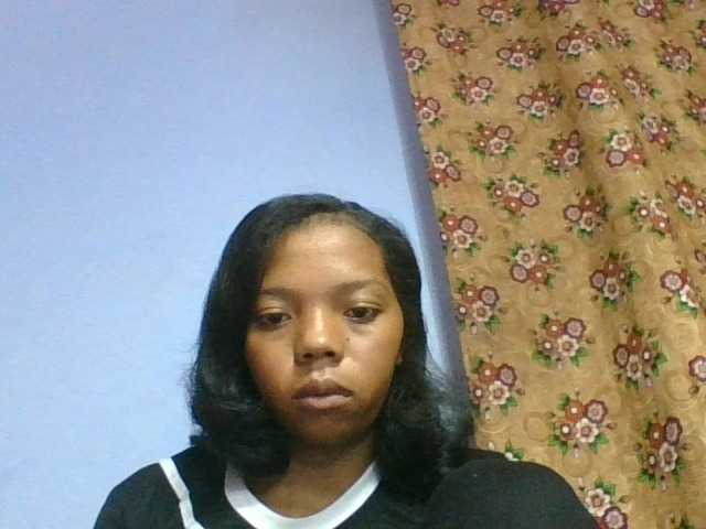 rosah1a live cam on BongaCams