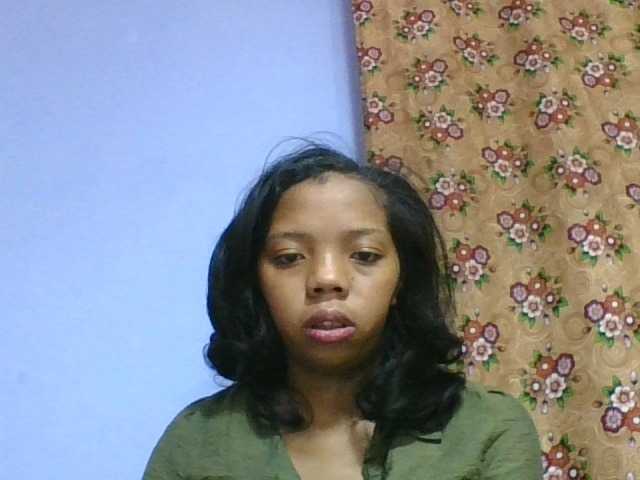 rosah1a live cam on BongaCams