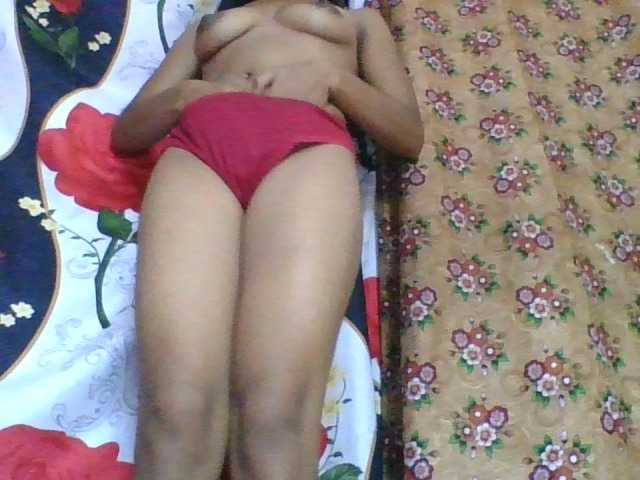 rosah1a live cam on BongaCams