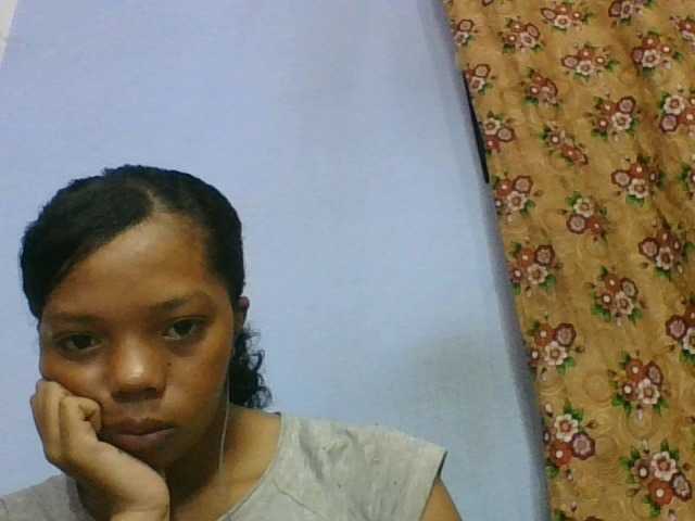 rosah1a live cam on BongaCams