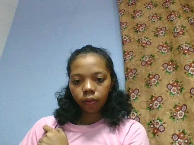 rosah1a live cam on BongaCams