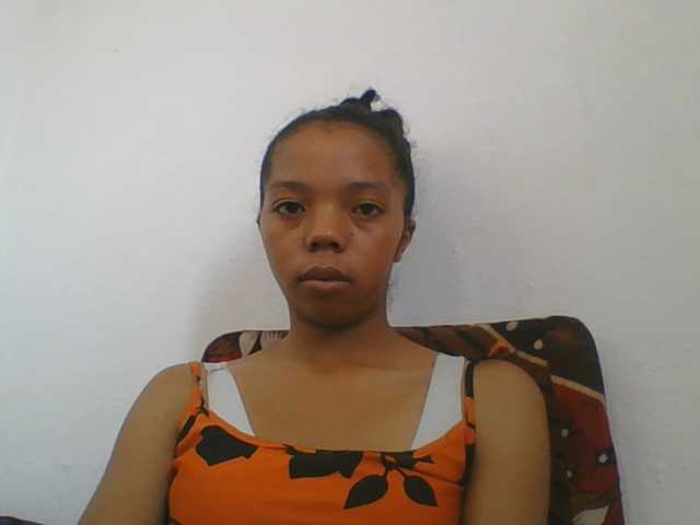 rosah1a live cam on BongaCams