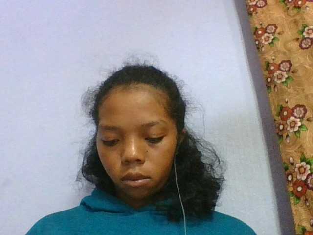 rosah1a live cam on BongaCams