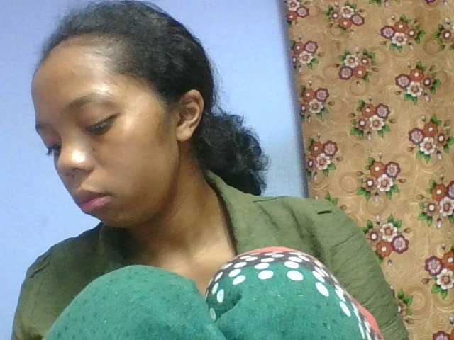 rosah1a live cam on BongaCams