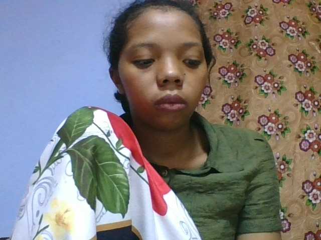rosah1a live cam on BongaCams