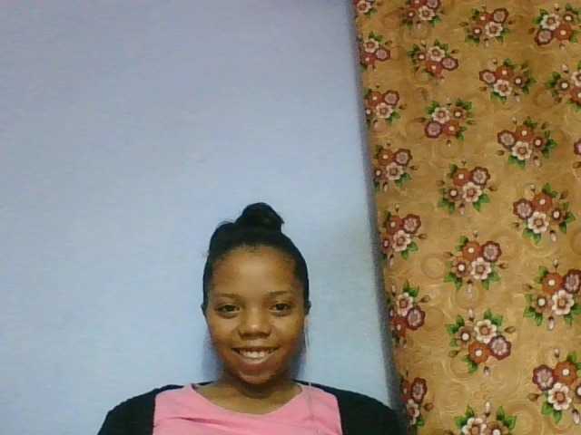 rosah1a live cam on BongaCams