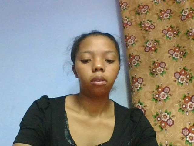 rosah1a live cam on BongaCams