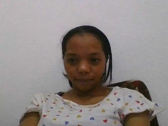 rosah1a, live now on BongaCams