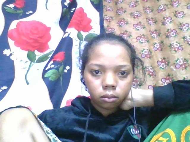 rosah1a live cam on BongaCams