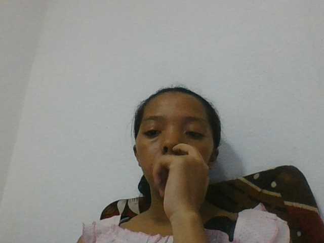 rosah1a live cam on BongaCams