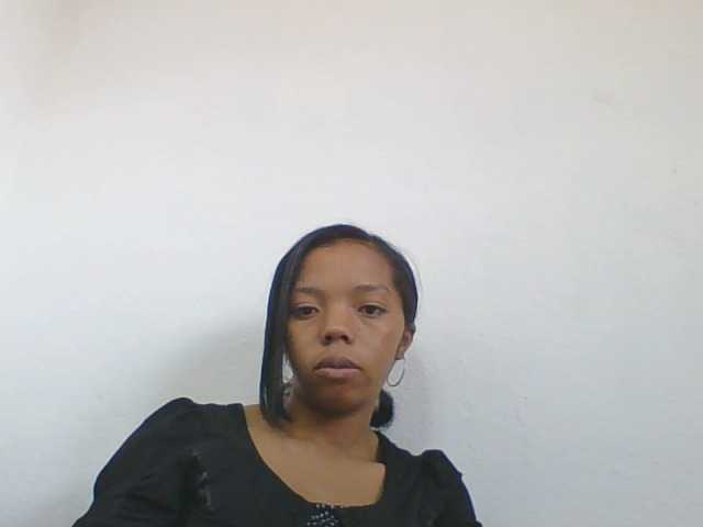 rosah1a live cam on BongaCams