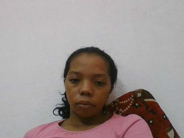 rosah1a live cam on BongaCams