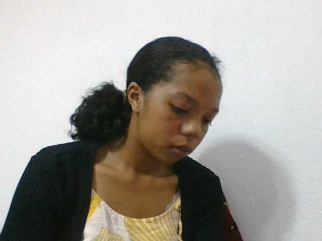 rosah1a live cam on BongaCams
