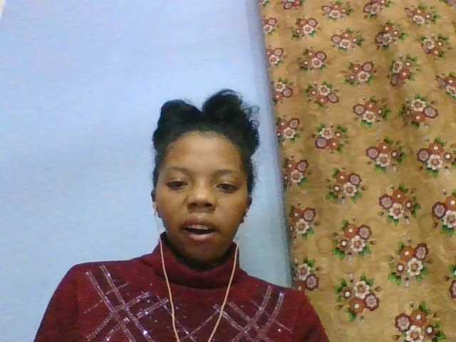 rosah1a live cam on BongaCams
