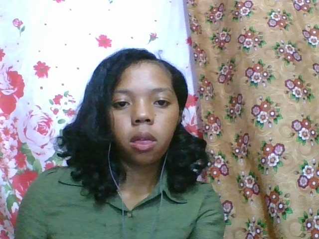 rosah1a live cam on BongaCams