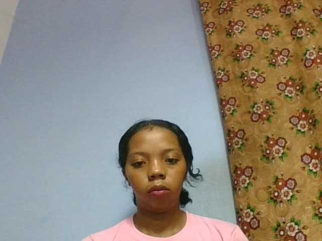 rosah1a live cam on BongaCams