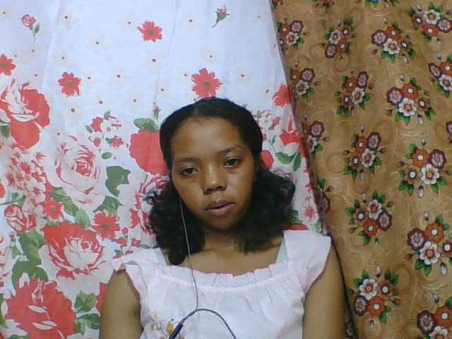 rosah1a live cam on BongaCams