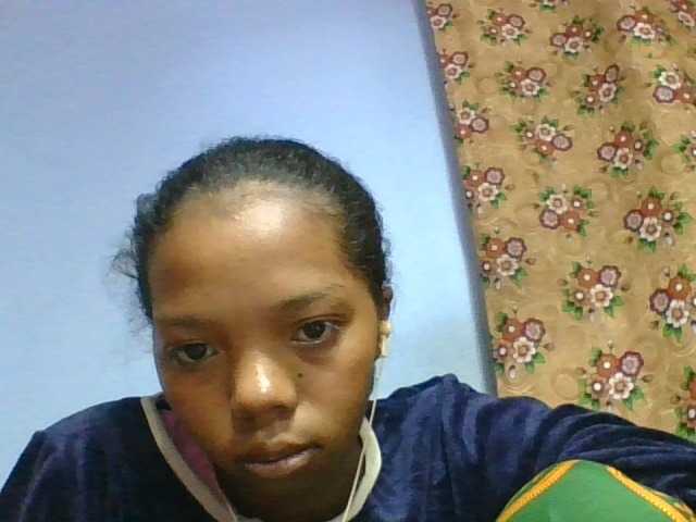 rosah1a live cam on BongaCams