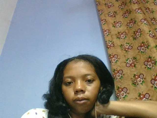 rosah1a live cam on BongaCams