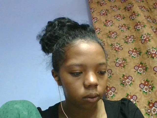 rosah1a live cam on BongaCams