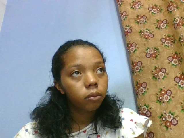 rosah1a live cam on BongaCams