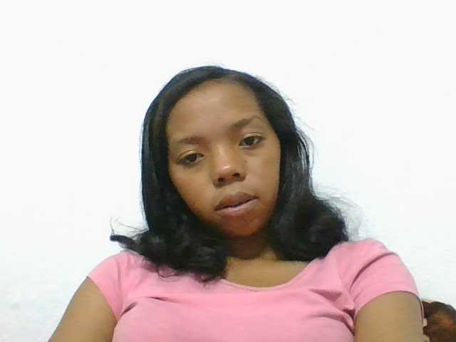 rosah1a live cam on BongaCams