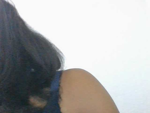 rosah1a live cam on BongaCams