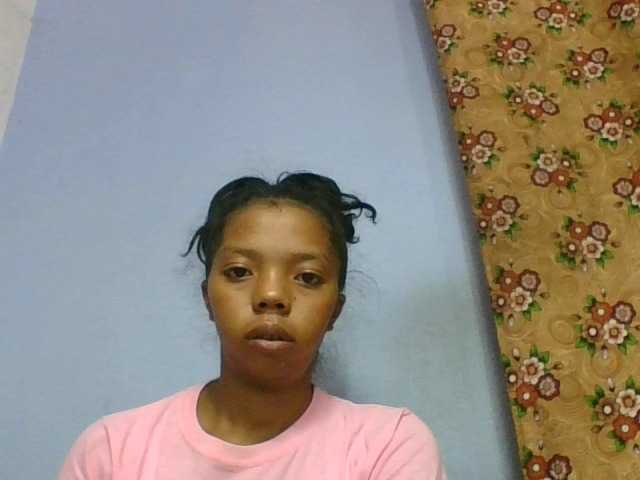 rosah1a live cam on BongaCams