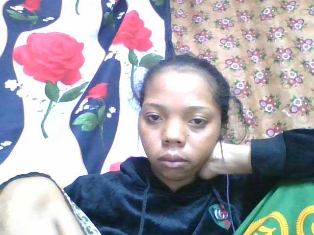 rosah1a live cam on BongaCams