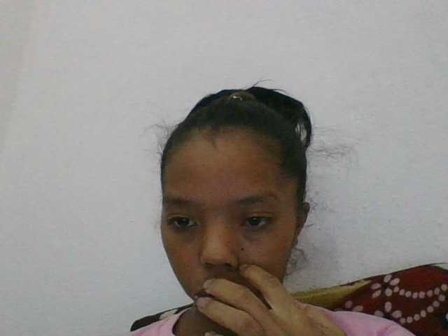 rosah1a live cam on BongaCams