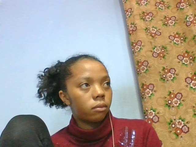 rosah1a live cam on BongaCams