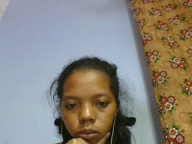 rosah1a live cam on BongaCams